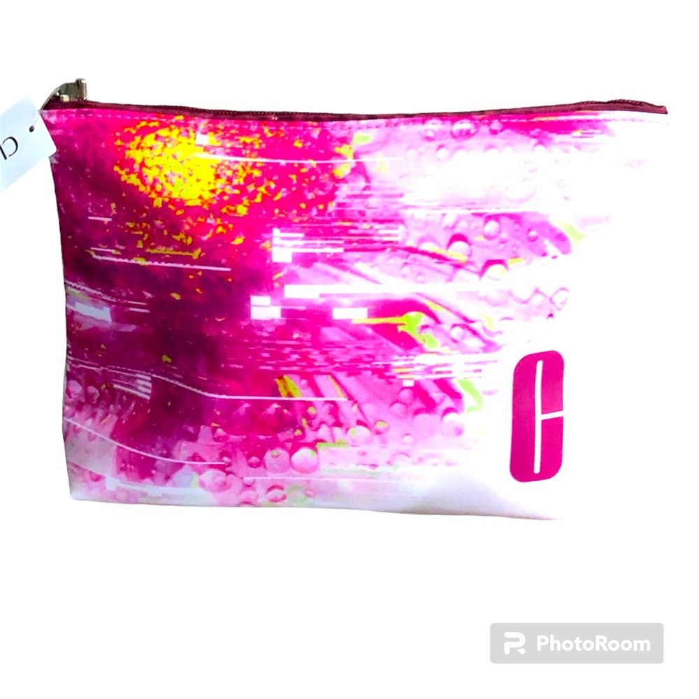 NWT Clinique Cosmetic Bag w/Goodies